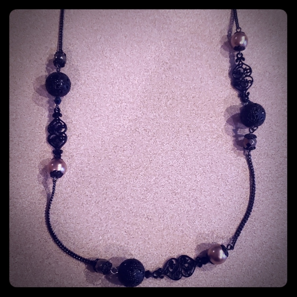 Lia Sophia fashion necklace